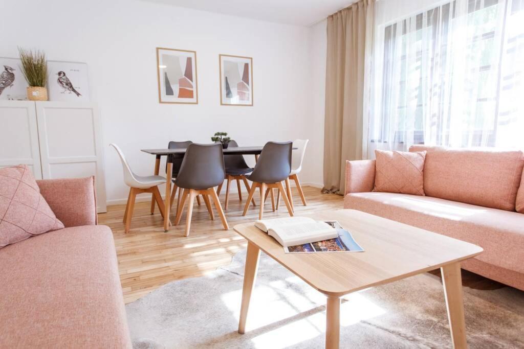 Gdansk Old Tenement Apartment Sowinskiego المظهر الخارجي الصورة