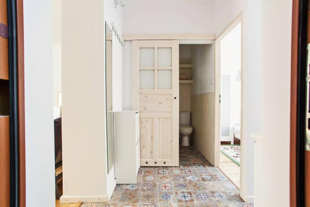 Gdansk Old Tenement Apartment Sowinskiego المظهر الخارجي الصورة
